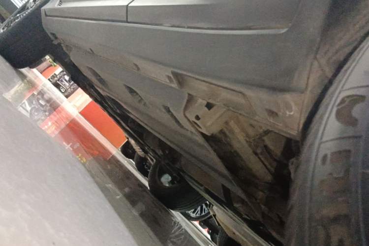 Used Geely Auto Coolray 2022 Bin Yue COOL 1.5TD DCT Hot Engine Edition Left Side Sill