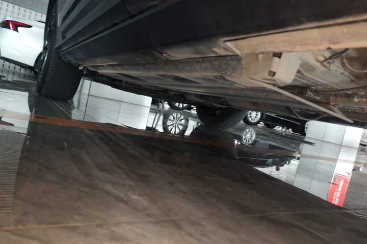 Used Geely Auto Coolray 2022 Bin Yue COOL 1.5TD DCT Hot Engine Edition Left Side Sill