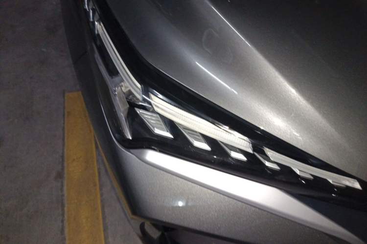 Used Geely Auto Coolray 2022 Bin Yue COOL 1.5TD DCT Hot Engine Edition Right Front Headlight