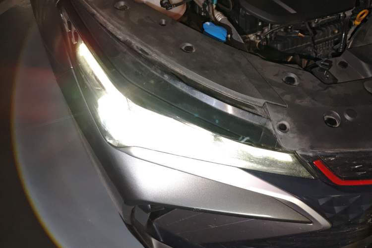 Used Geely Auto Coolray 2022 Bin Yue COOL 1.5TD DCT Ignite Edition Right Front Headlight