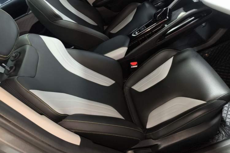 Used Geely Auto Coolray 2022 Bin Yue COOL 1.5TD DCT Ignite Edition Right Front Seat