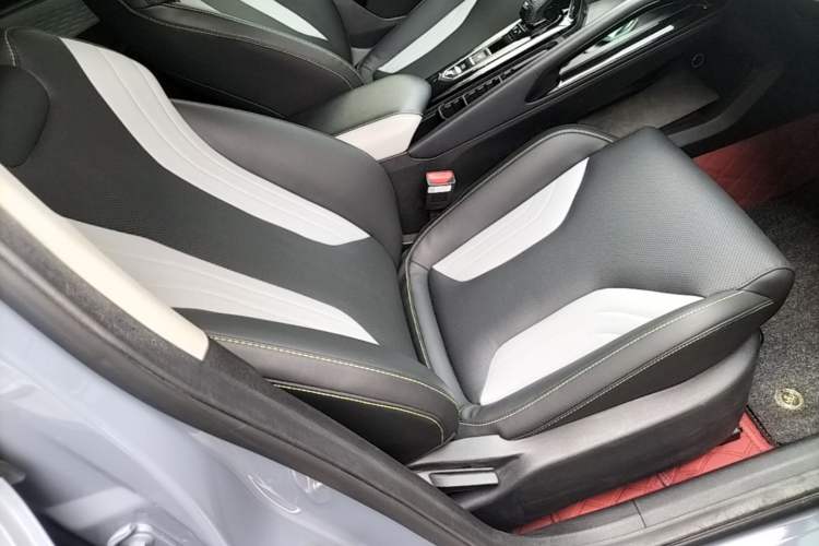 Used Geely Auto Coolray 2022 Bin Yue COOL 1.5TD DCT Ignite Edition Right Front Seat