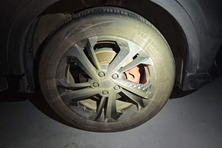 Used Geely Auto Coolray 2022 Bin Yue COOL 1.5TD DCT Ignite Edition Right Front Wheel Hub