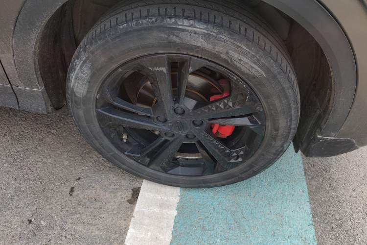 Used Geely Auto Coolray 2022 Bin Yue COOL 1.5TD DCT Ignite Edition Right Front Wheel Hub