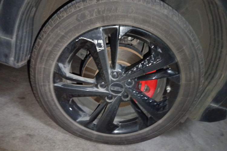 Used Geely Auto Coolray 2022 Bin Yue COOL 1.5TD DCT Hot Engine Edition Right Front Wheel Hub