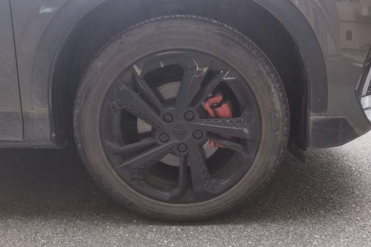 Used Geely Auto Coolray 2022 Bin Yue COOL 1.5TD DCT Ignite Edition Right Front Wheel Hub