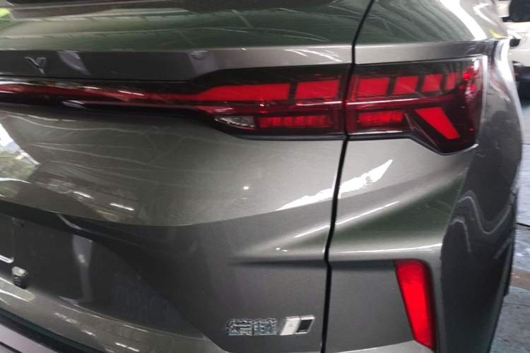 Used Geely Auto Coolray 2022 Bin Yue COOL 1.5TD DCT Hot Engine Edition Right Rear Taillight