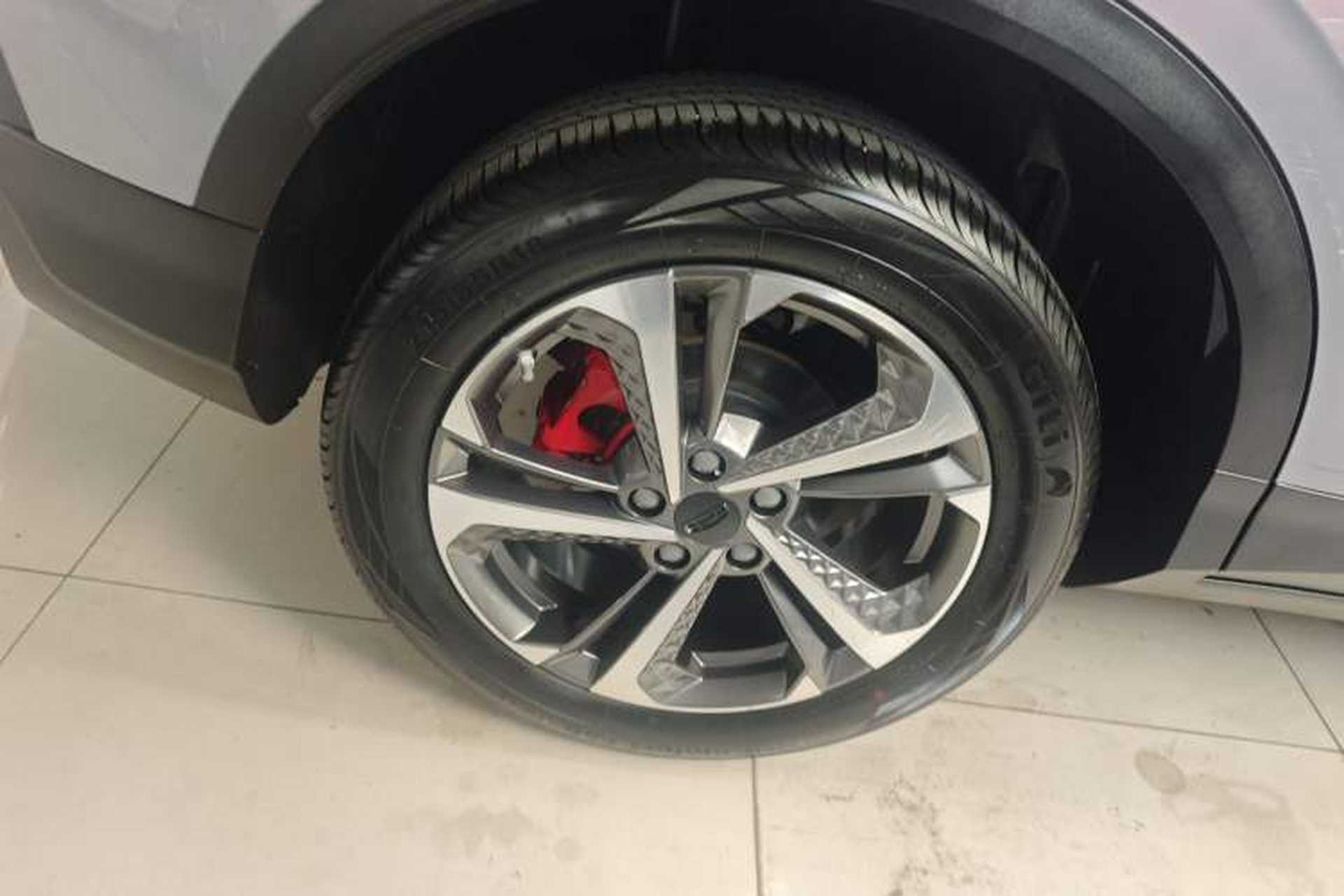 Used Geely Auto Coolray 2022 Bin Yue COOL 1.5TD DCT Ignite Edition Right Rear Wheel Hub
