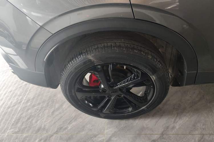 Used Geely Auto Coolray 2022 Bin Yue COOL 1.5TD DCT Hot Engine Edition Right Rear Wheel Hub