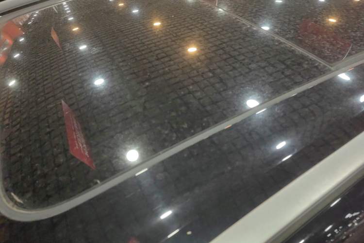 Used Geely Auto Coolray 2022 Bin Yue COOL 1.5TD DCT Ignite Edition Roof