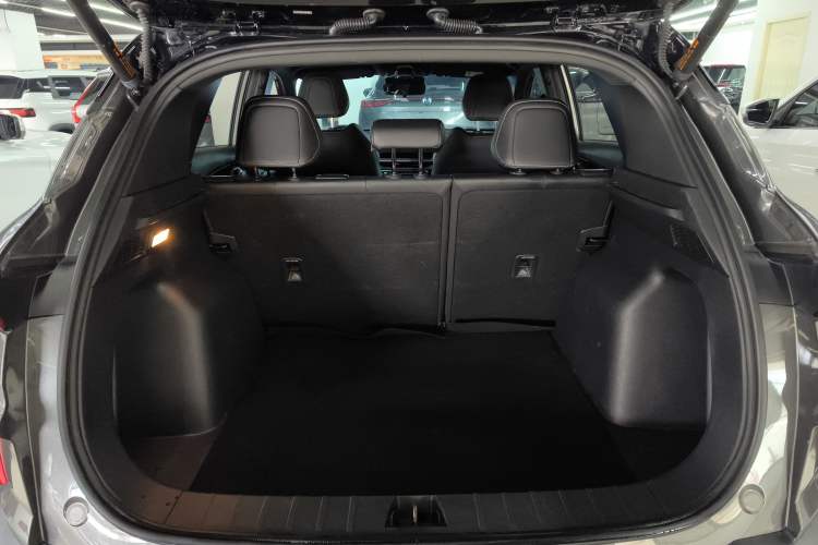 Used Geely Auto Coolray 2022 Bin Yue COOL 1.5TD DCT Ignite Edition Trunk
