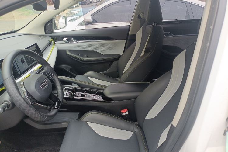 Used Geely Auto Coolray 2022 Bin Yue COOL 1.5TD DCT Battle Edition Left Front Seat