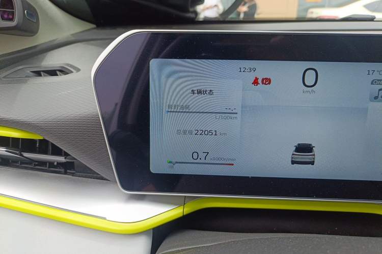 Used Geely Auto Coolray 2022 Bin Yue COOL 1.5TD DCT Battle Edition Odometer Close Up