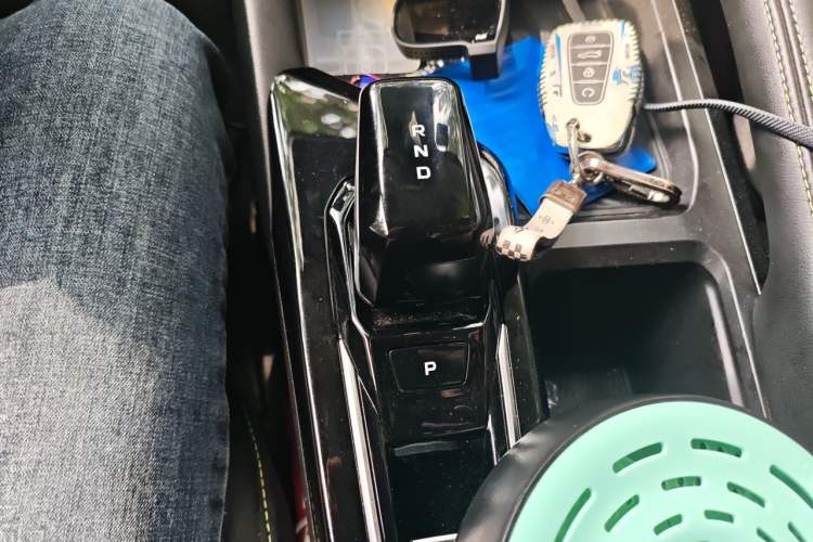 Used Geely Auto Coolray 2022 Bin Yue COOL 1.5TD DCT Ignite Edition Gear Lever