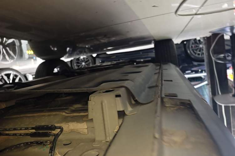 Used Geely Auto Coolray 2022 Bin Yue COOL 1.5TD DCT Ignite Edition Left Side Sill