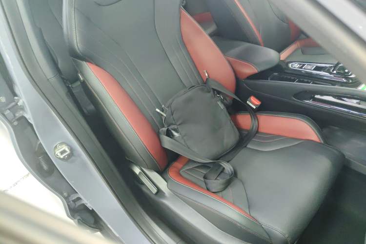 Used Geely Auto Coolray 2022 Bin Yue COOL 1.5TD DCT Ignite Edition Right Front Seat