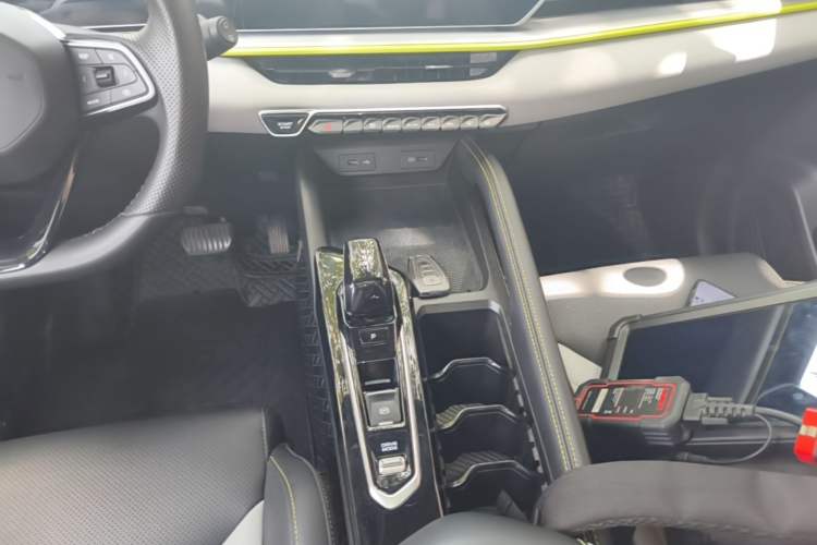Used Geely Auto Coolray 2022 Bin Yue COOL 1.5TD DCT Hot Engine Edition Gear Lever