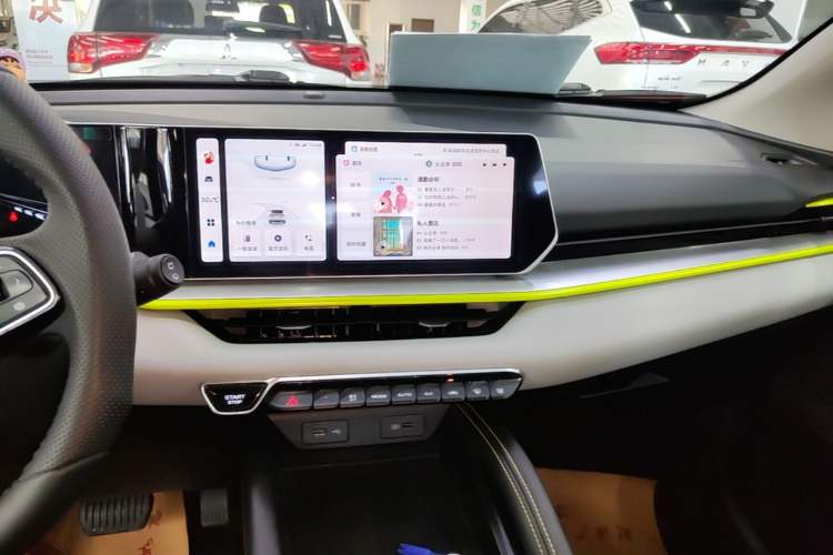 Used Geely Auto Coolray 2022 Bin Yue COOL 1.5TD DCT Hot Engine Edition Audio And AC Panel