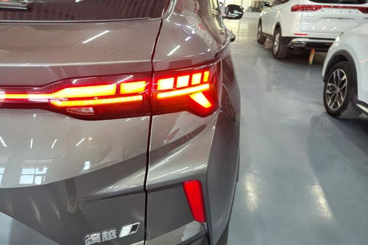 Used Geely Auto Coolray 2022 Bin Yue COOL 1.5TD DCT Hot Engine Edition Right Rear Taillight