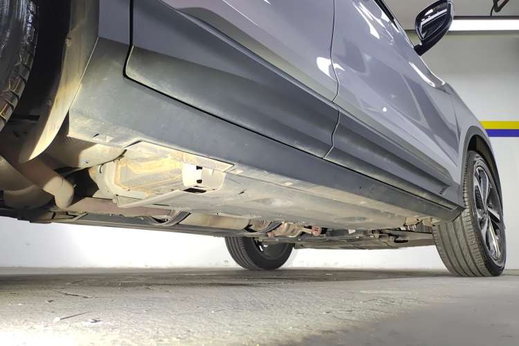 Used Geely Auto Coolray 2022 Bin Yue COOL 1.5TD DCT Ignite Edition Right Side Sill