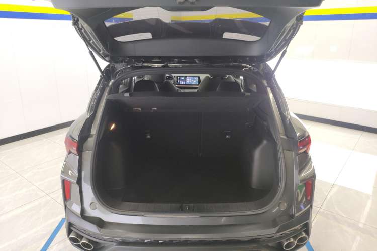 Used Geely Auto Coolray 2022 Bin Yue COOL 1.5TD DCT Hot Engine Edition Trunk