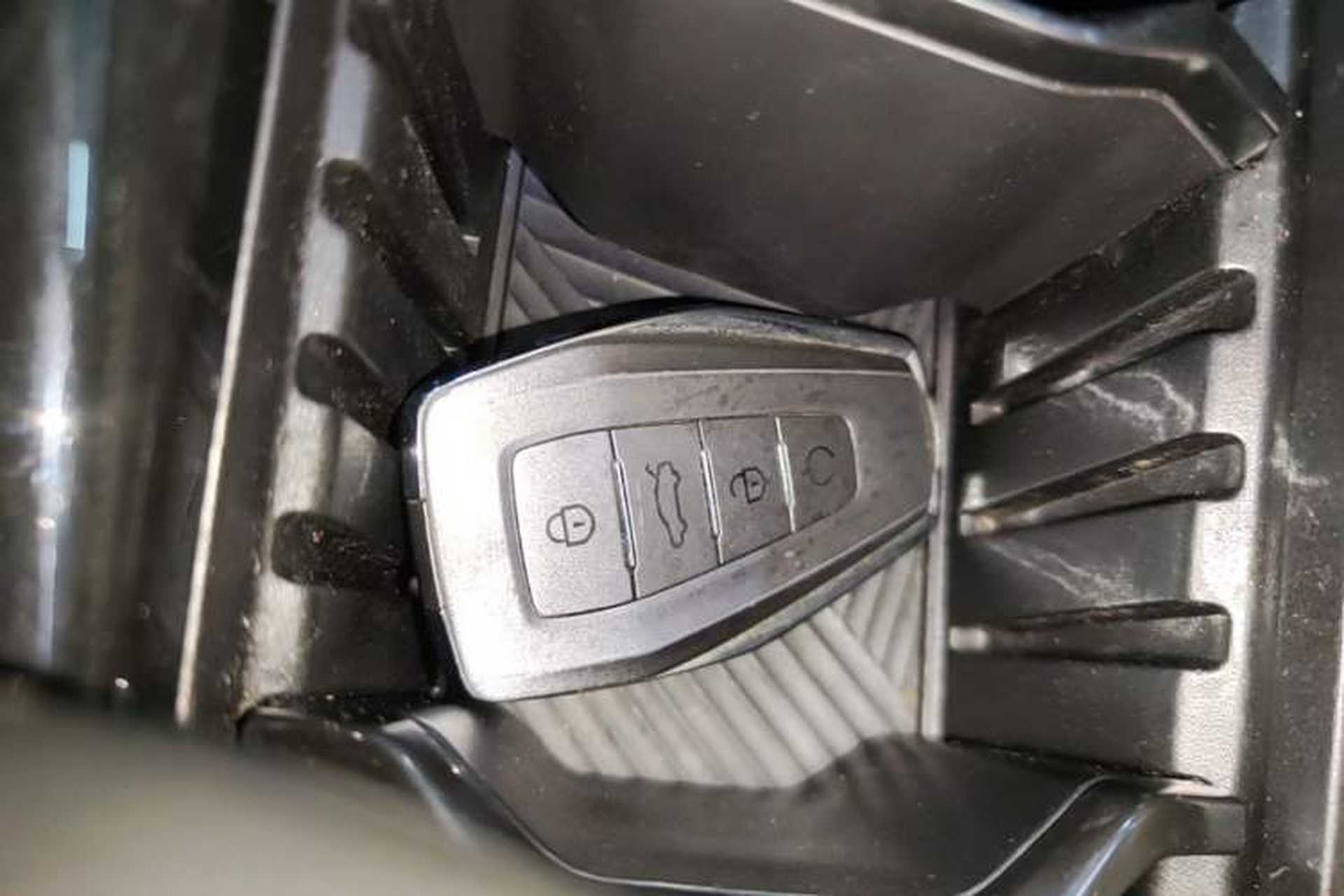 Used Geely Auto Coolray 2022 Bin Yue COOL 1.5TD DCT Hot Engine Edition Vehicle Key