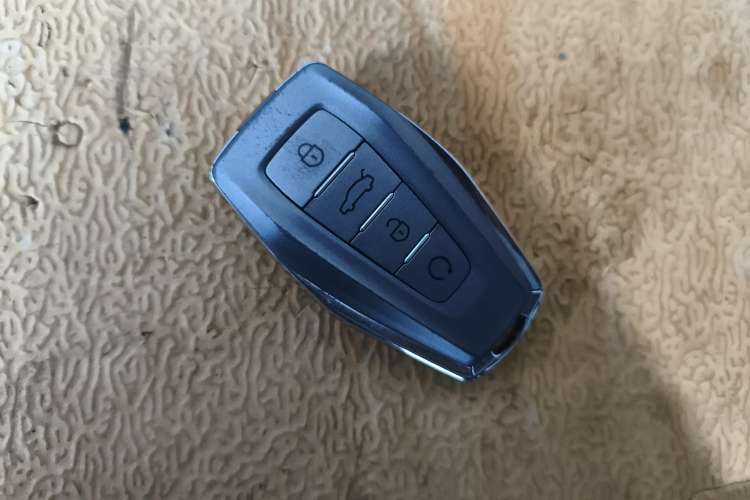 Used Geely Auto Coolray 2022 Bin Yue COOL 1.5TD DCT Hot Engine Edition Vehicle Key