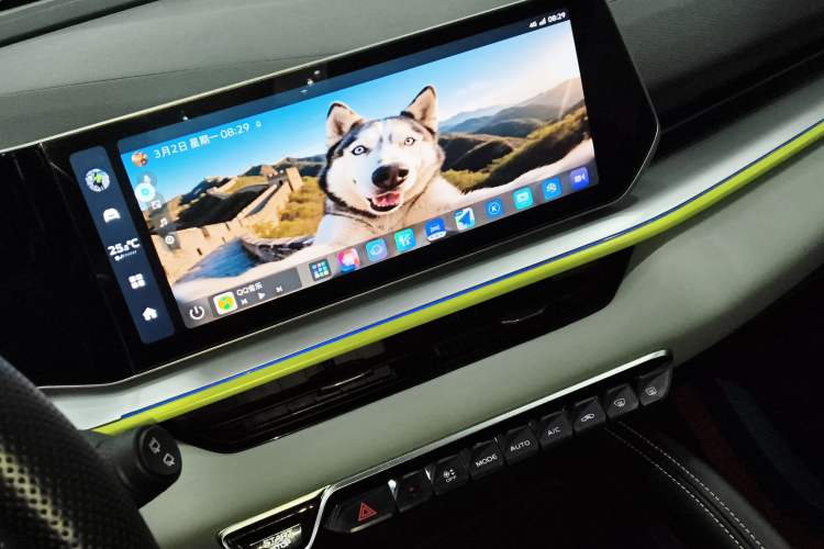 Used Geely Auto Coolray 2022 Bin Yue COOL 1.5TD DCT Battle Edition Audio And AC Panel