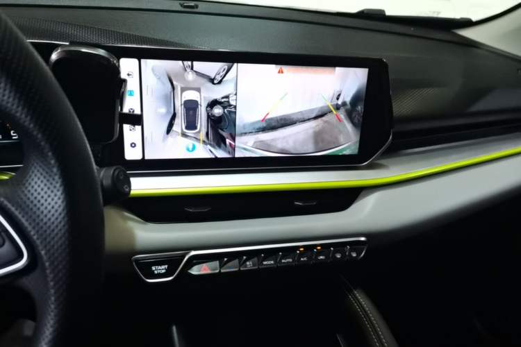 Used Geely Auto Coolray 2022 Bin Yue COOL 1.5TD DCT Hot Engine Edition Audio And AC Panel