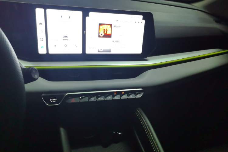 Used Geely Auto Coolray 2022 Bin Yue COOL 1.5TD DCT Hot Engine Edition Audio And AC Panel