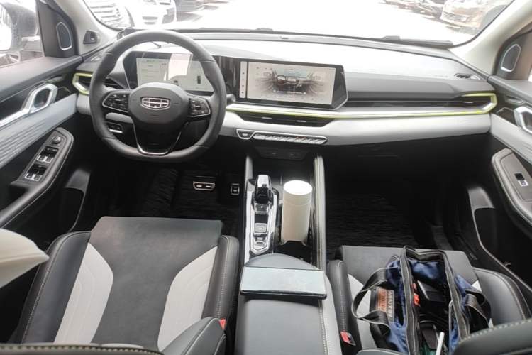 Used Geely Auto Coolray 2022 Bin Yue COOL 1.5TD DCT Battle Edition Center Console
