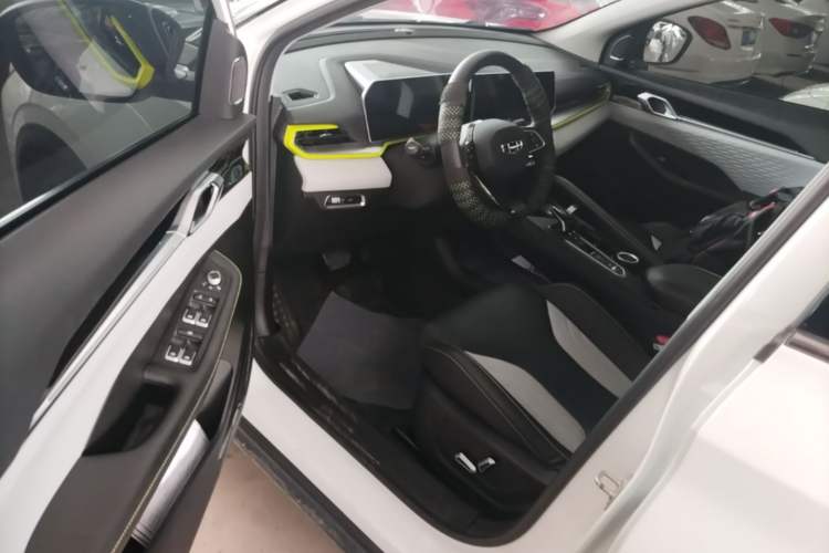 Used Geely Auto Coolray 2022 Bin Yue COOL 1.5TD DCT Ignite Edition Driver Seat