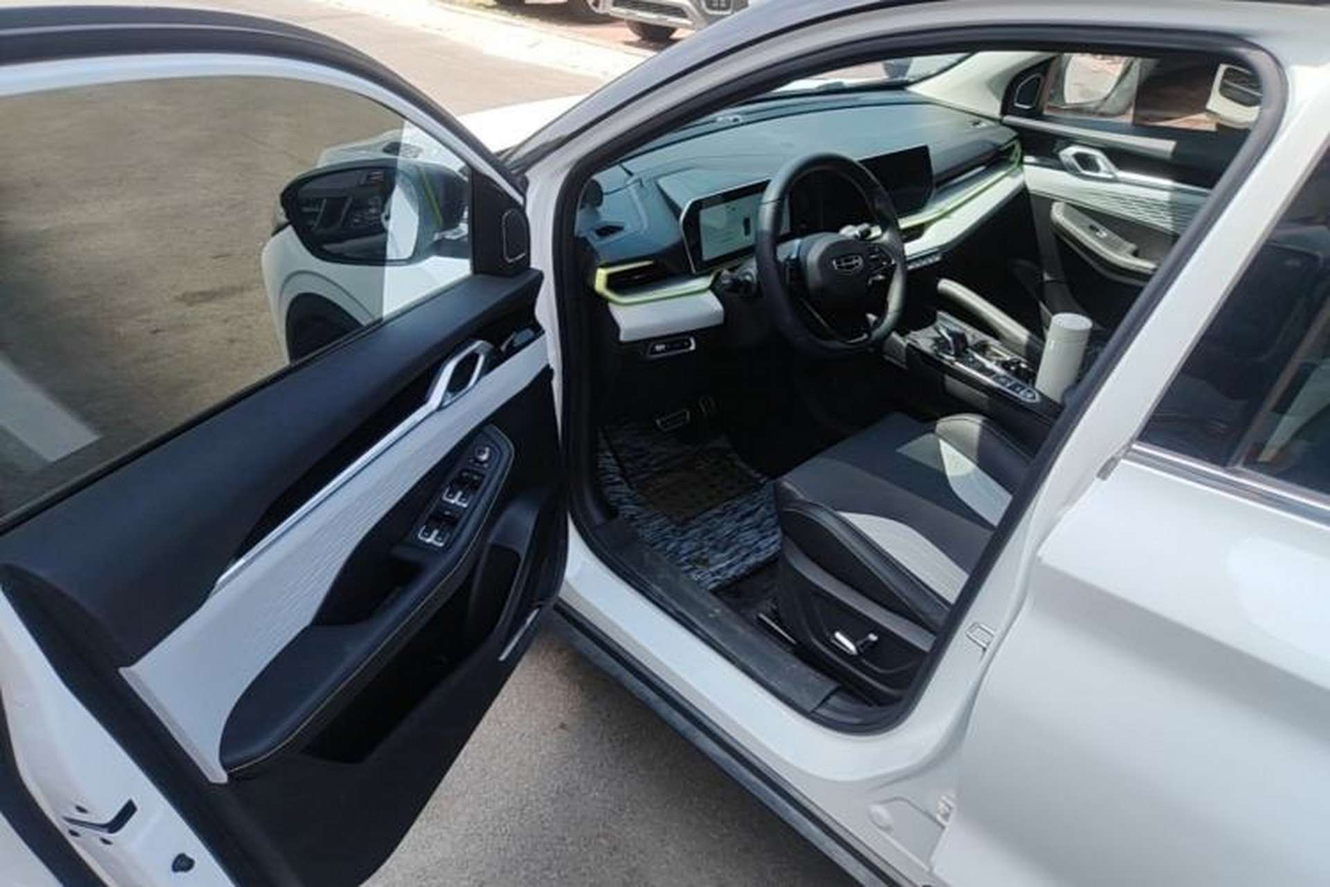 Used Geely Auto Coolray 2022 Bin Yue COOL 1.5TD DCT Battle Edition Driver Seat