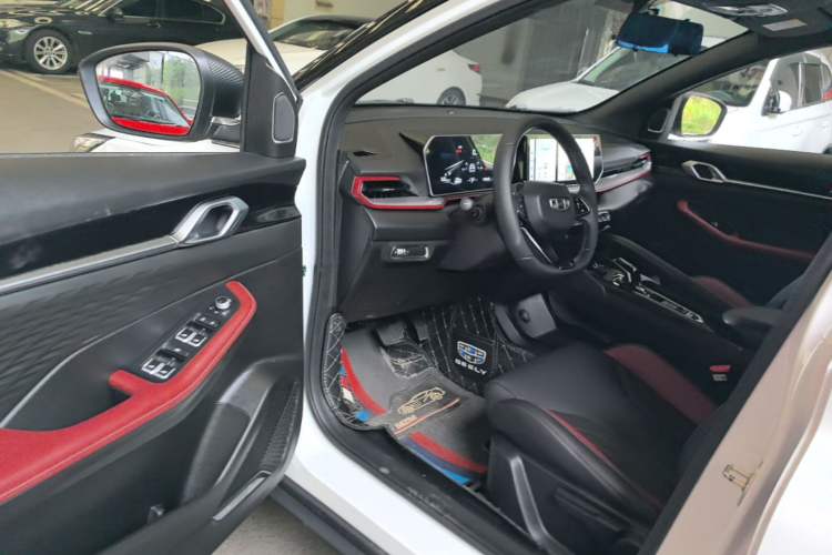 Used Geely Auto Coolray 2022 Bin Yue COOL 1.5TD DCT Hot Engine Edition Driver Seat
