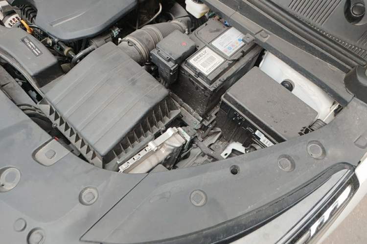 Used Geely Auto Coolray 2022 Bin Yue COOL 1.5TD DCT Hot Engine Edition Engine Bay Left
