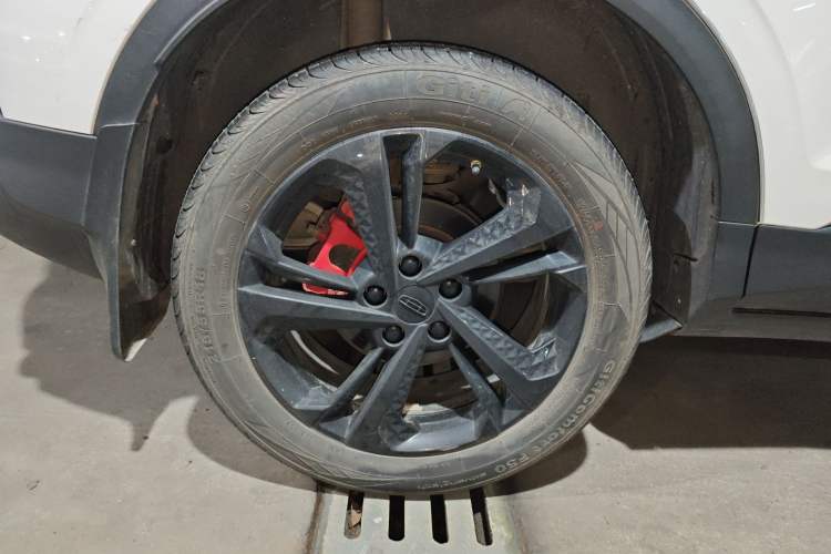 Used Geely Auto Coolray 2022 Bin Yue COOL 1.5TD DCT Hot Engine Edition Exterior 5