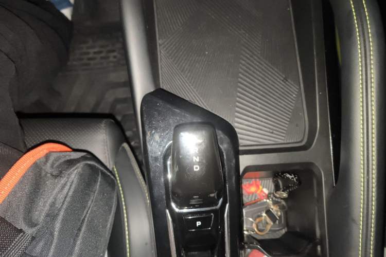 Used Geely Auto Coolray 2022 Bin Yue COOL 1.5TD DCT Hot Engine Edition Gear Lever