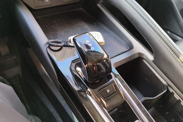 Used Geely Auto Coolray 2022 Bin Yue COOL 1.5TD DCT Hot Engine Edition Gear Lever