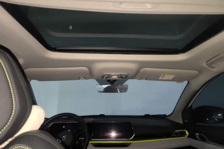 Used Geely Auto Coolray 2022 Bin Yue COOL 1.5TD DCT Hot Engine Edition Headliner
