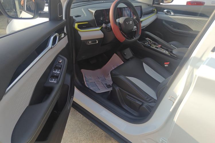 Used Geely Auto Coolray 2022 Bin Yue COOL 1.5TD DCT Hot Engine Edition Interior 1