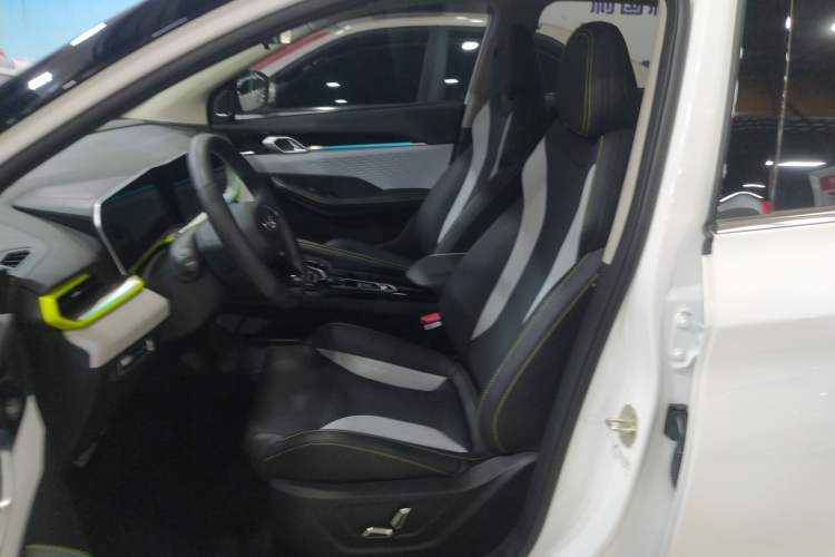 Used Geely Auto Coolray 2022 Bin Yue COOL 1.5TD DCT Battle Edition Left Front Seat