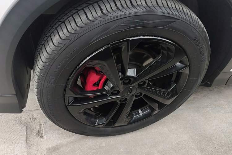 Used Geely Auto Coolray 2022 Bin Yue COOL 1.5TD DCT Ignite Edition Left Front Wheel Hub