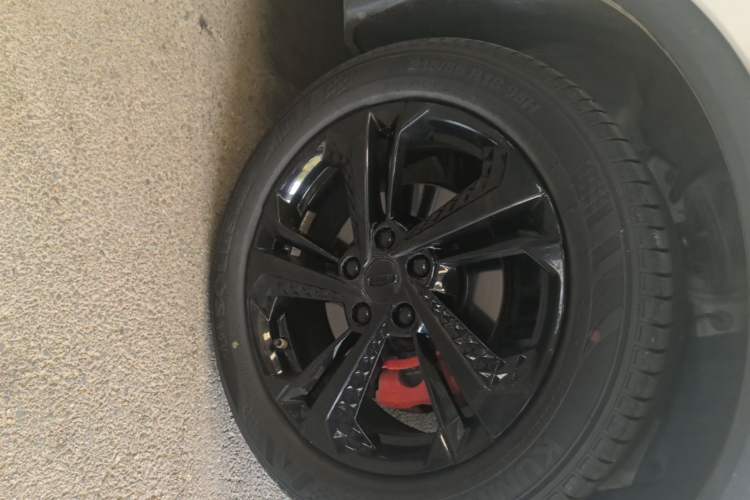 Used Geely Auto Coolray 2022 Bin Yue COOL 1.5TD DCT Hot Engine Edition Left Front Wheel Hub