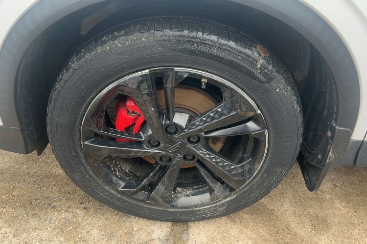 Used Geely Auto Coolray 2022 Bin Yue COOL 1.5TD DCT Hot Engine Edition Left Front Wheel Hub