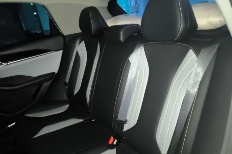Used Geely Auto Coolray 2022 Bin Yue COOL 1.5TD DCT Hot Engine Edition Left Rear Seat
