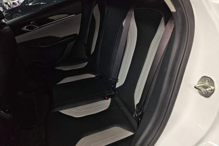 Used Geely Auto Coolray 2022 Bin Yue COOL 1.5TD DCT Hot Engine Edition Left Rear Seat