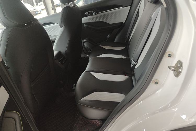 Used Geely Auto Coolray 2022 Bin Yue COOL 1.5TD DCT Hot Engine Edition Left Rear Seat