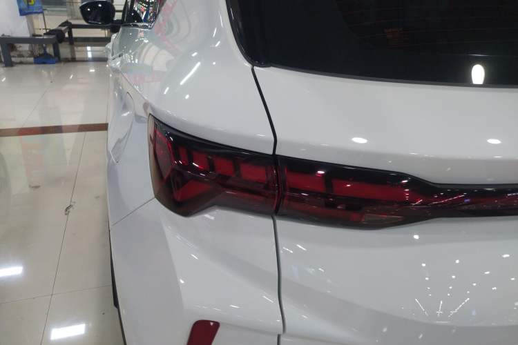 Used Geely Auto Coolray 2022 Bin Yue COOL 1.5TD DCT Battle Edition Left Rear Taillight