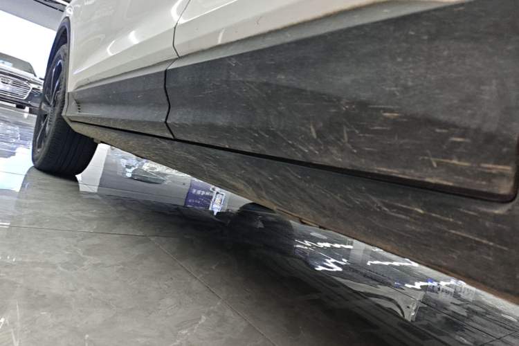 Used Geely Auto Coolray 2022 Bin Yue COOL 1.5TD DCT Hot Engine Edition Left Side Sill