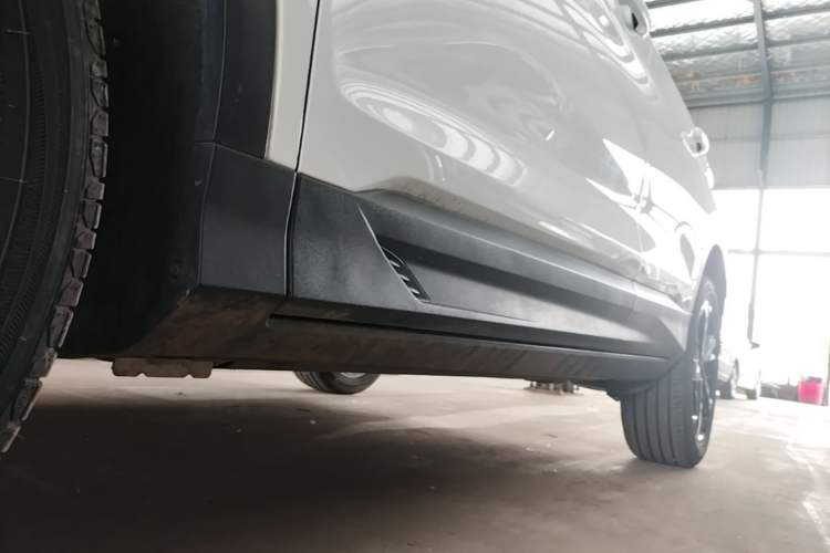 Used Geely Auto Coolray 2022 Bin Yue COOL 1.5TD DCT Ignite Edition Left Side Sill